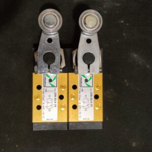 Pneumax 228.32.4.1V Roller Valve